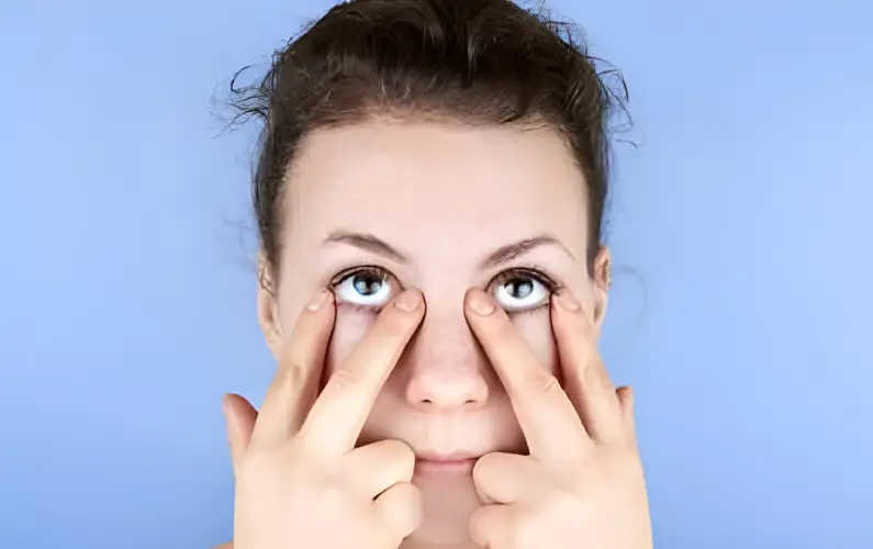 puffy eye treatment